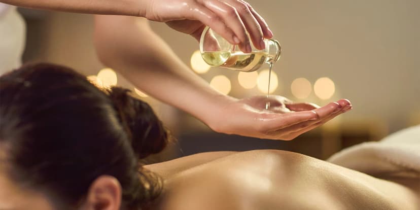 Marocká omlazující masáž s arganovým olejem: hloubková relaxace v délce 60 nebo 90 minut